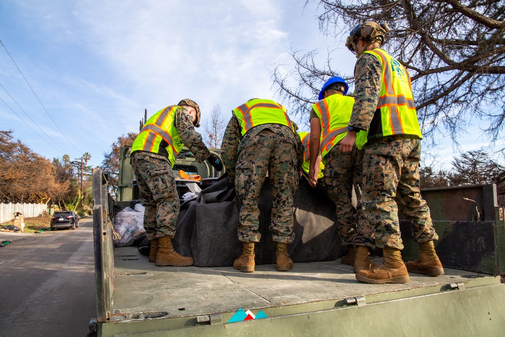 1ST MLG Marines Wrap Hazardous Fire-damaged Lithium-ion Batteries