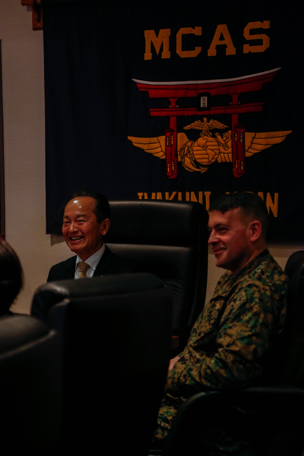 Nago City Mayor visits MCAS Iwakuni