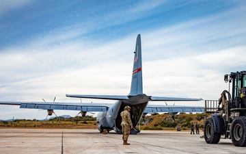 821st Contingency Response Element boosts airfield capacity for Operation Southern Guard