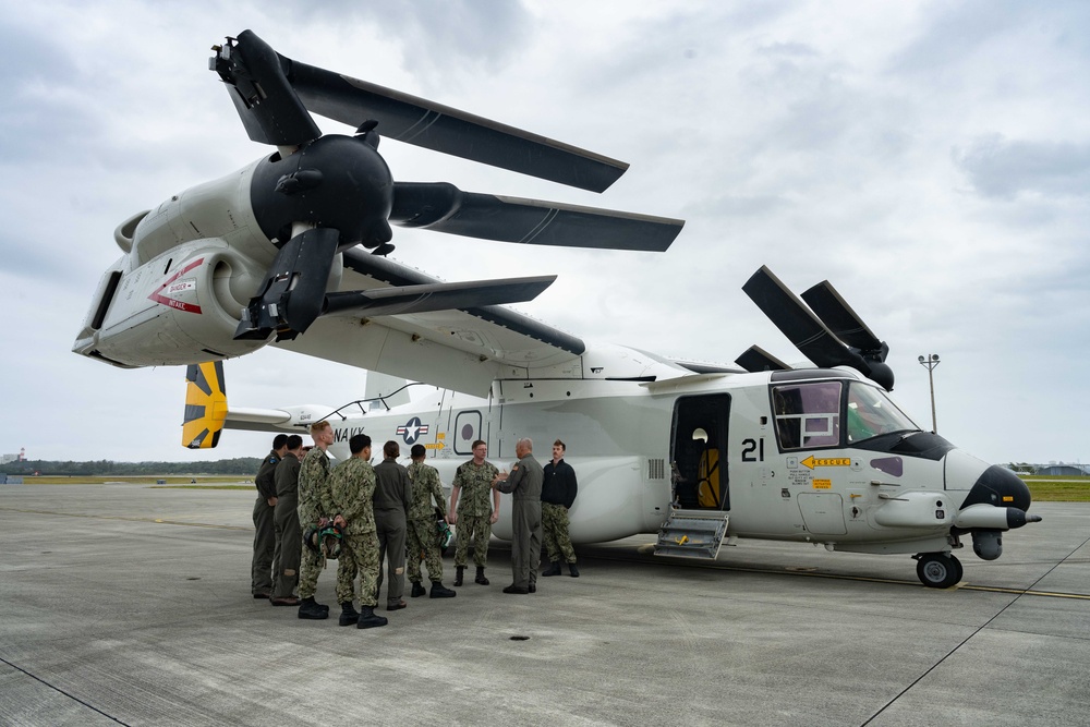 Commander, Naval Air Forces visits Fleet Activities Okinawa