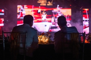 Radio Spot - VMC Black & White Gala