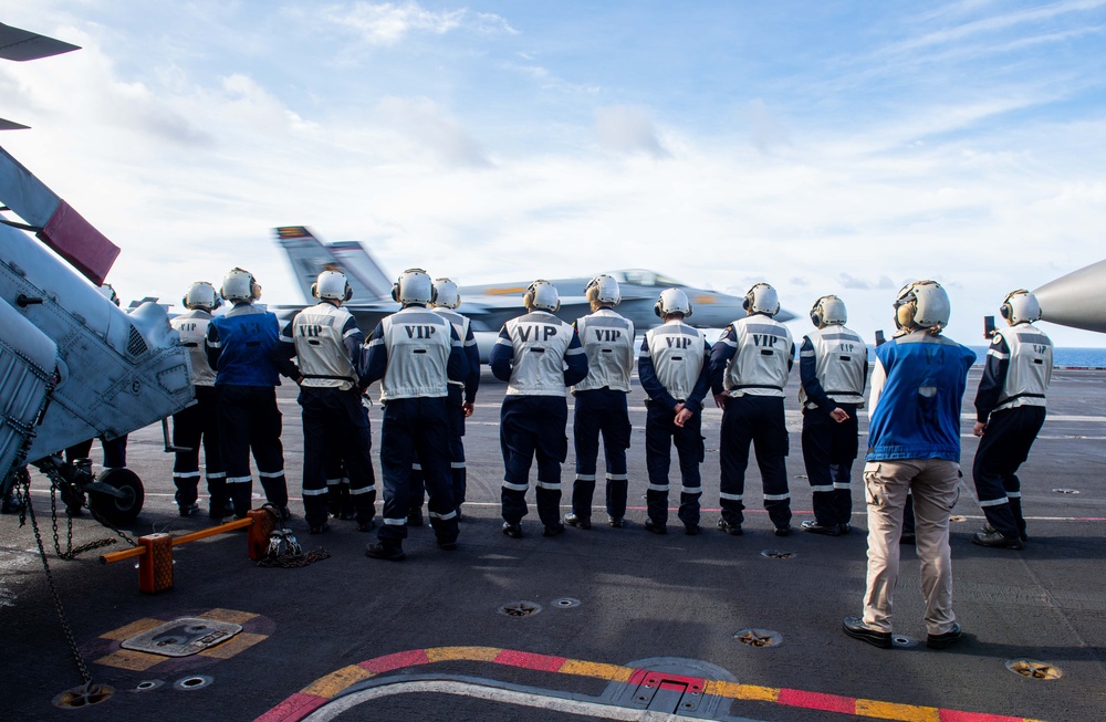 USS Carl Vinson (CVN 70) Hosts Sailors from the French Navy During Pacific Steller 2025
