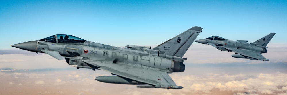 AFCENT tanker refuels Eurofighter Typhoons over USCENTCOM AOR