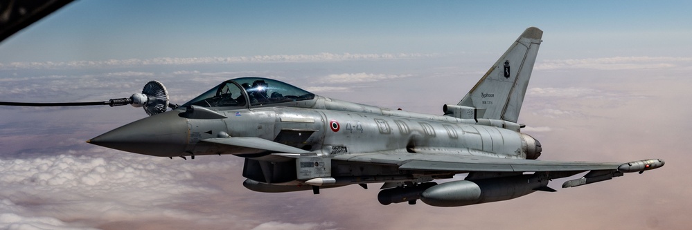 AFCENT tanker refuels Eurofighter Typhoons over USCENTCOM AOR