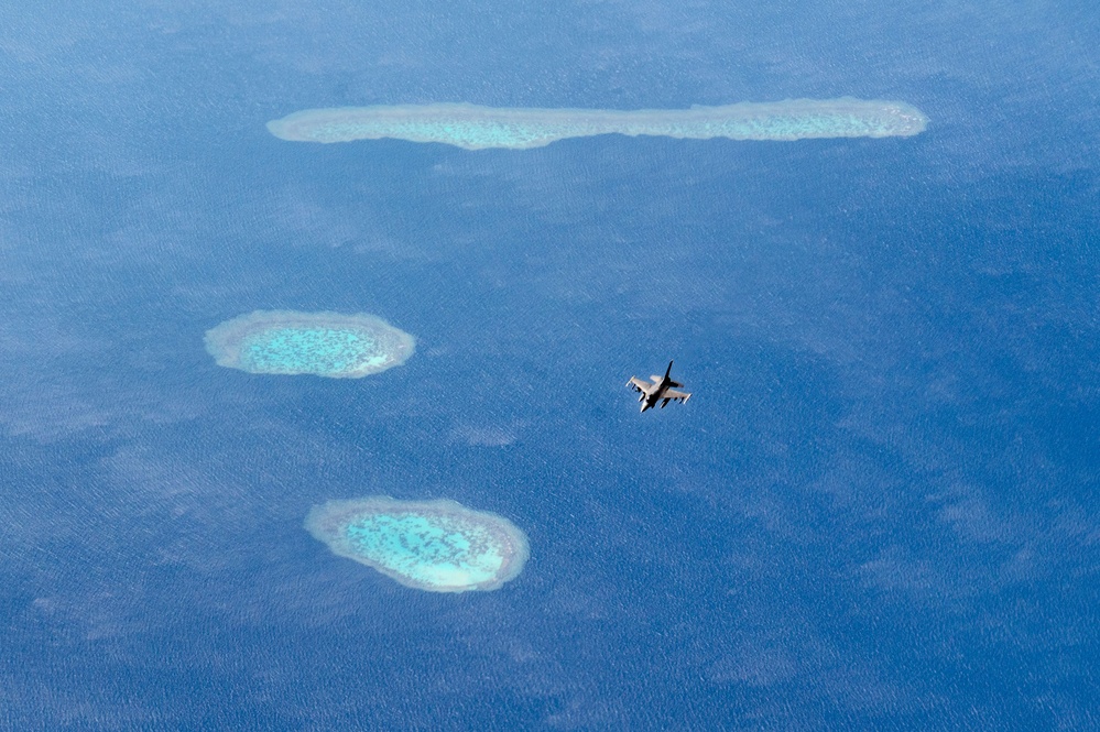 F-16 Fighting Falcons fly routine presence patrol over USCENTCOM AOR