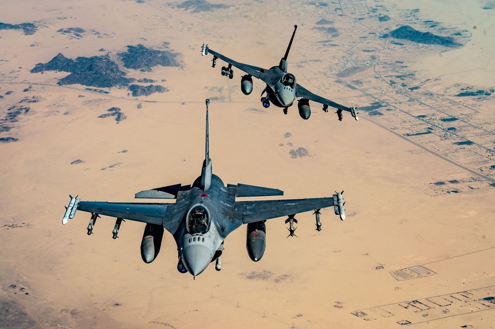 Fighting Falcons patrol skies over USCENCTOM AOR