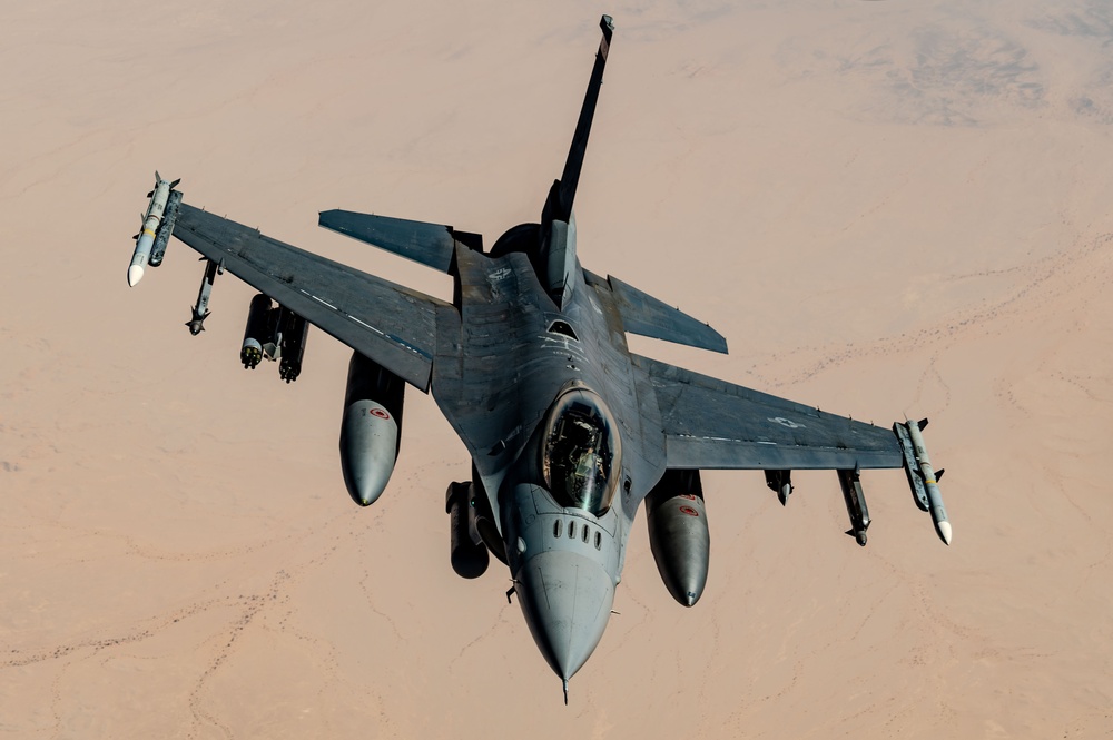 Fighting Falcons patrol skies over USCENTCOM AOR