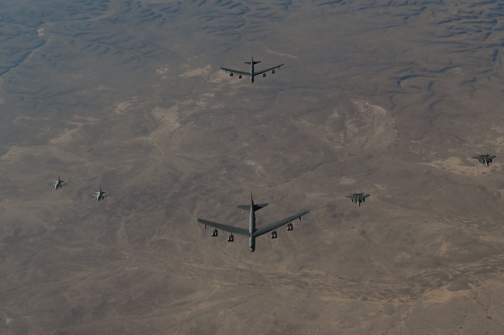 U.S. Air Force B-52s, F-15 team up with Iraqi Air Force F-16s in the CENTCOM AOR