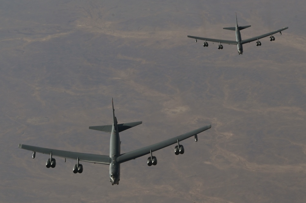 U.S. Air Force B-52s, F-15 team up with Iraqi Air Force F-16s in the CENTCOM AOR