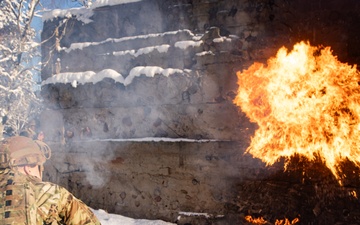 3-321st FAR Conduct a Joint Molotov Cocktail Training Exercise