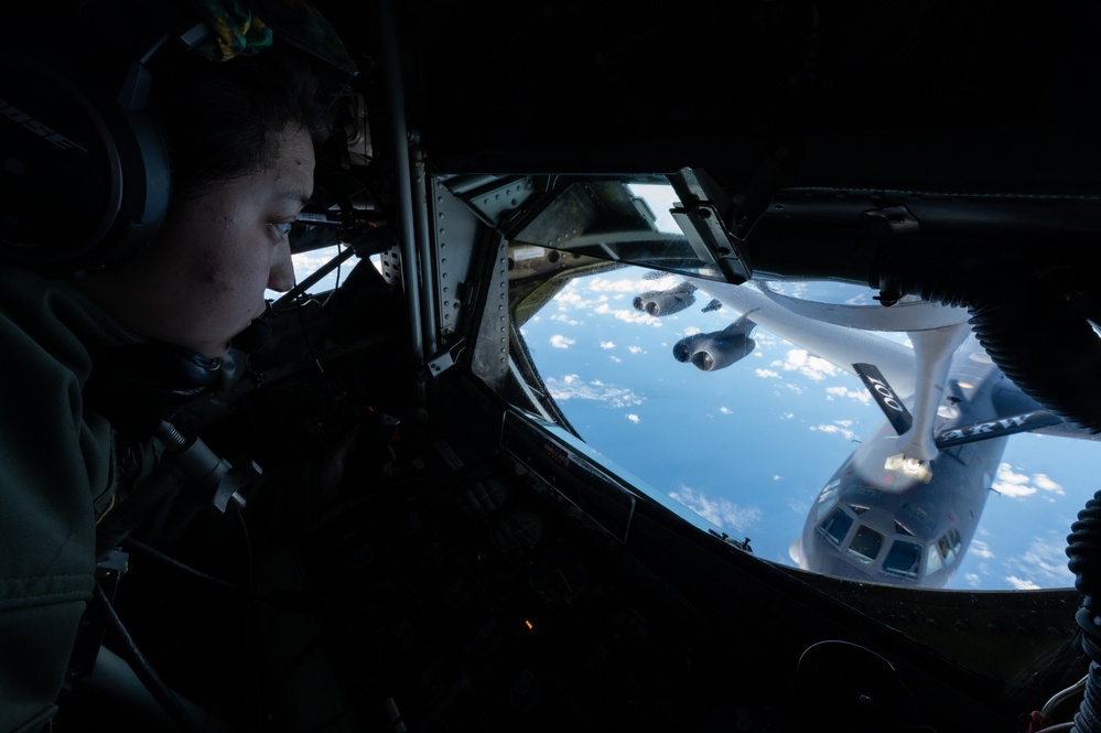 100th ARW KC-135s refuel 2 B-52s