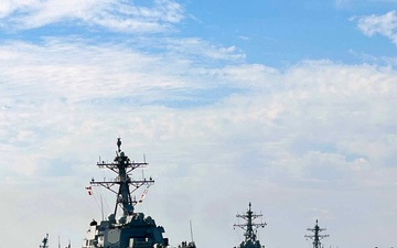 USS Thomas Hudner (DDG 116) departs Naval Station Mayport for U.S. 4th Fleet Deployment