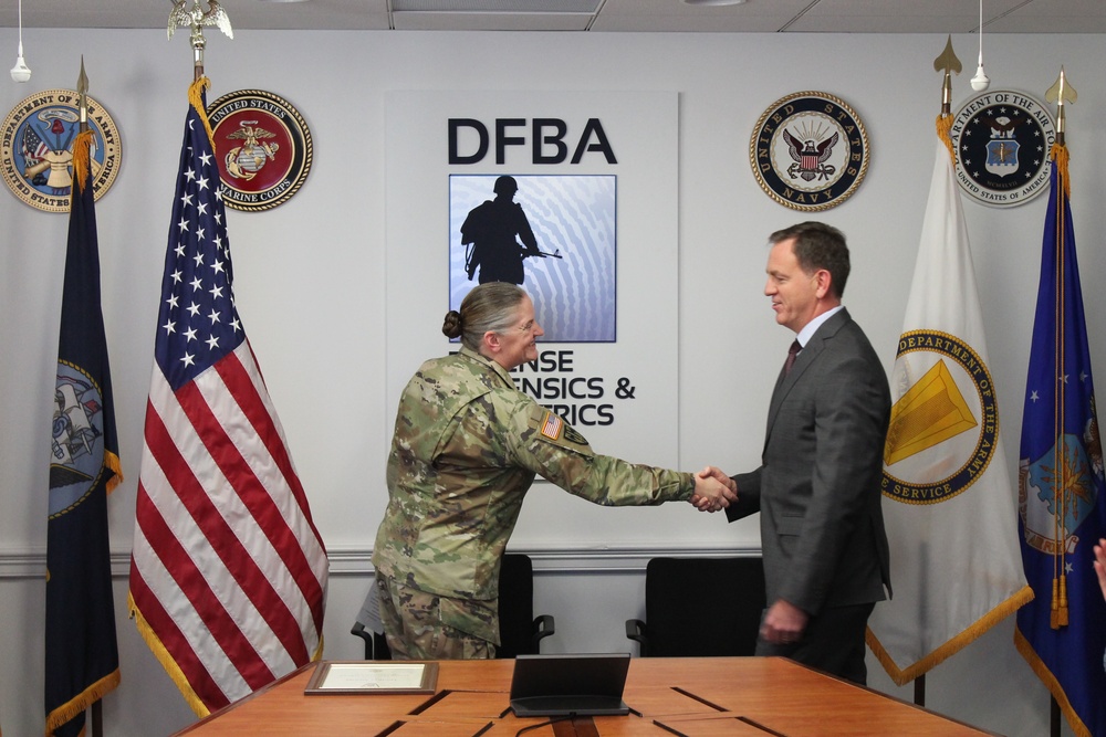 DFBA Director inducts into SES