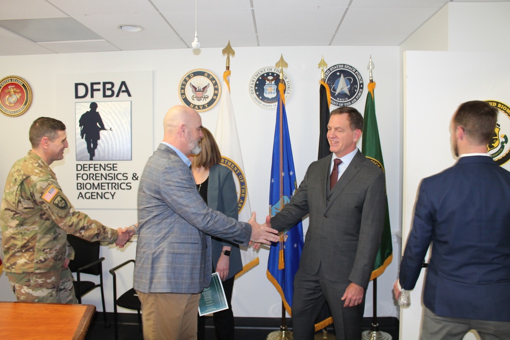 DFBA Director inducts into SES