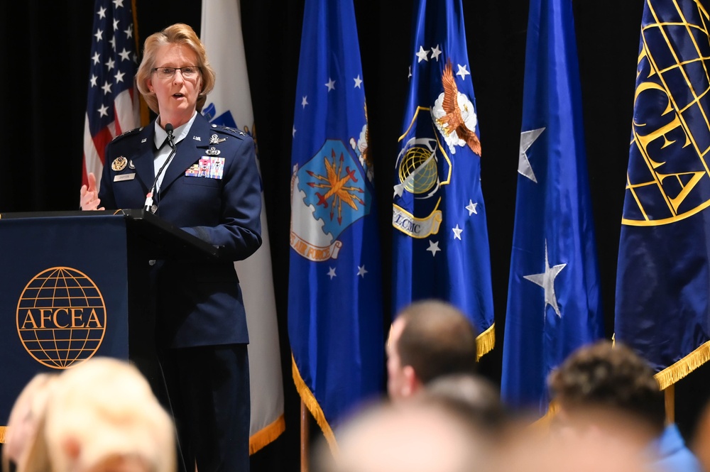 Shipton emphasizes mission readiness during annual “State of the Center”