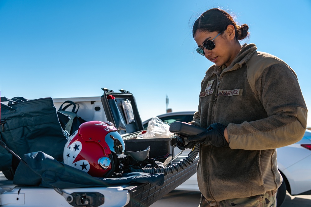 Thunderbirds Winter Training at Spaceport America