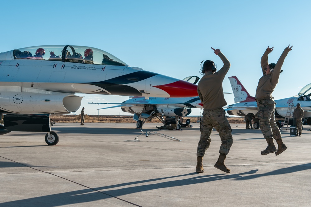 Thunderbirds Winter Training at Spaceport America