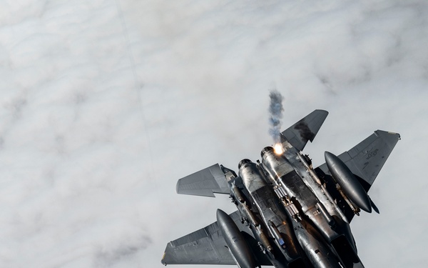 Fighters refueled over the clouds