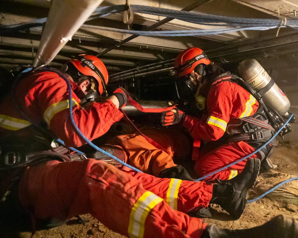 Confined Space Drill at Naval Hospital Jacksonville