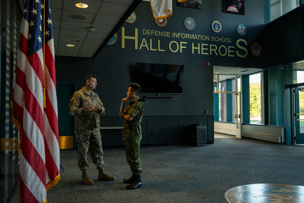 Maj. Gen Sakata Yuki Visits DMA HQ