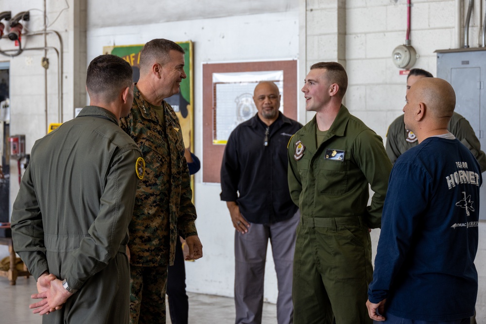 MEF CG visits VMFA-323