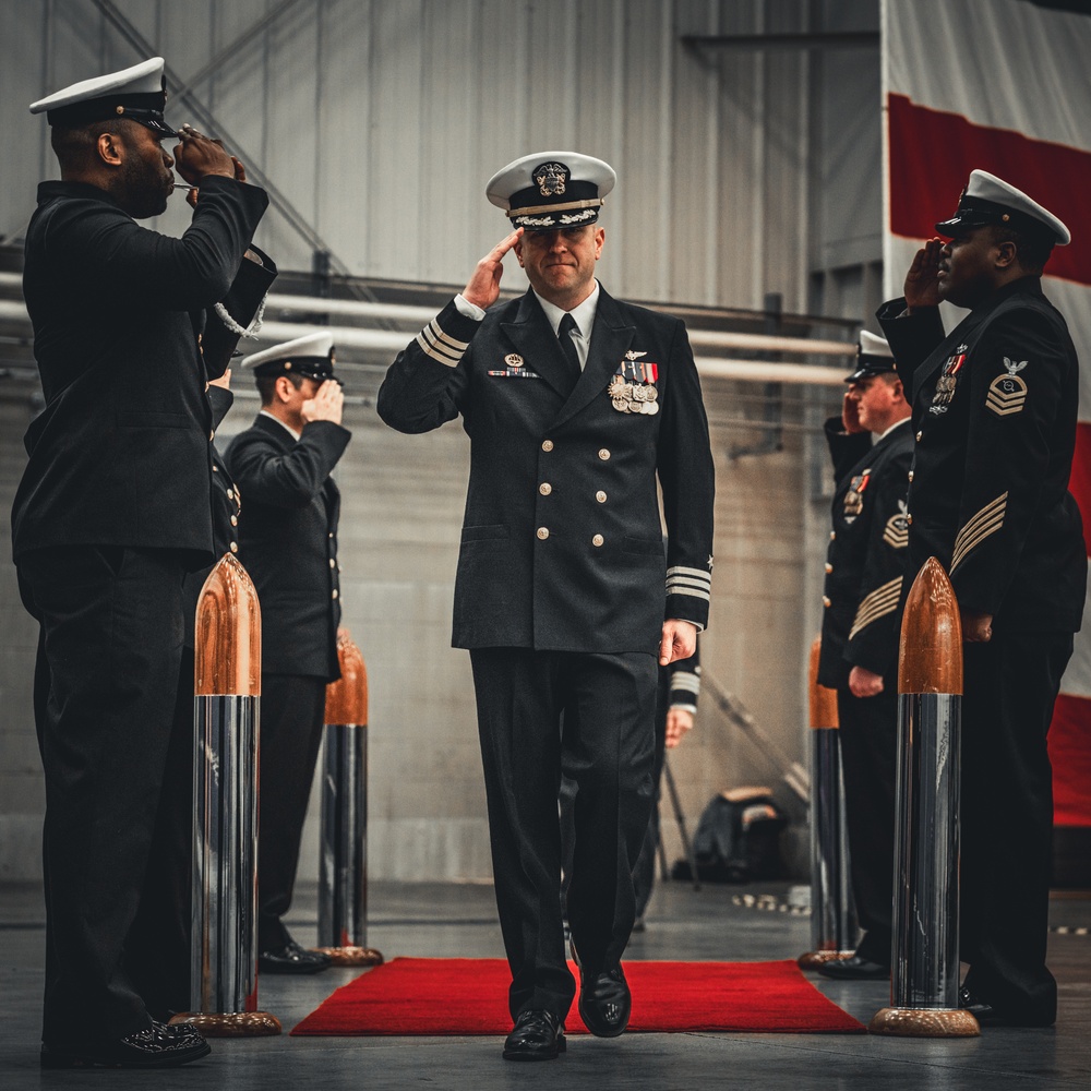 TOCRON-10 Holds Change of Command