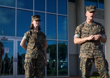 III MEF Commanding General visits Marine Aircraft Group 24 Headquarters