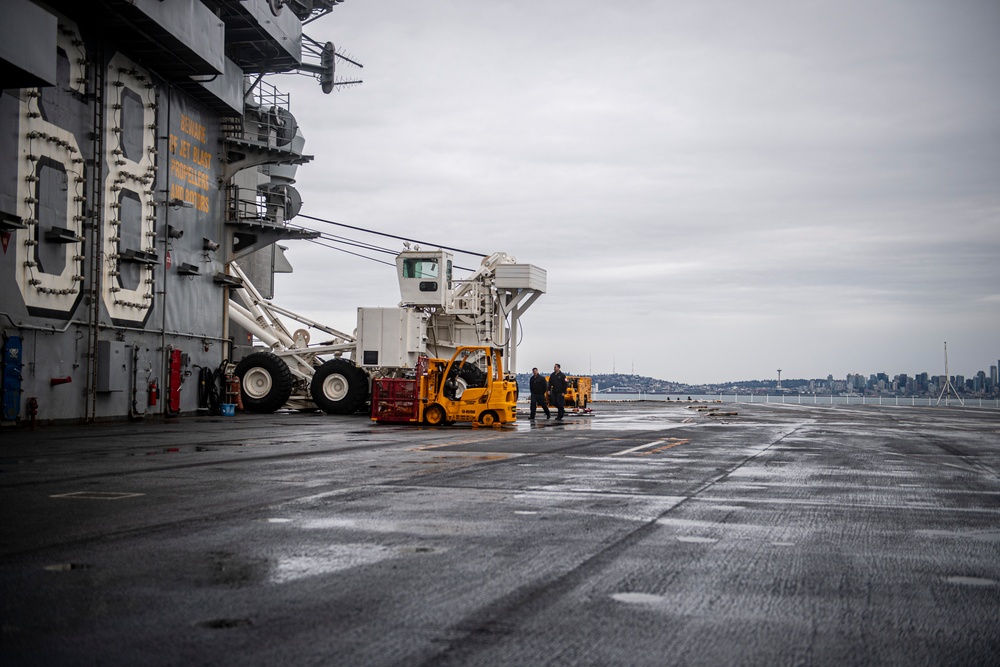 Nimitz Steams Past Seattle