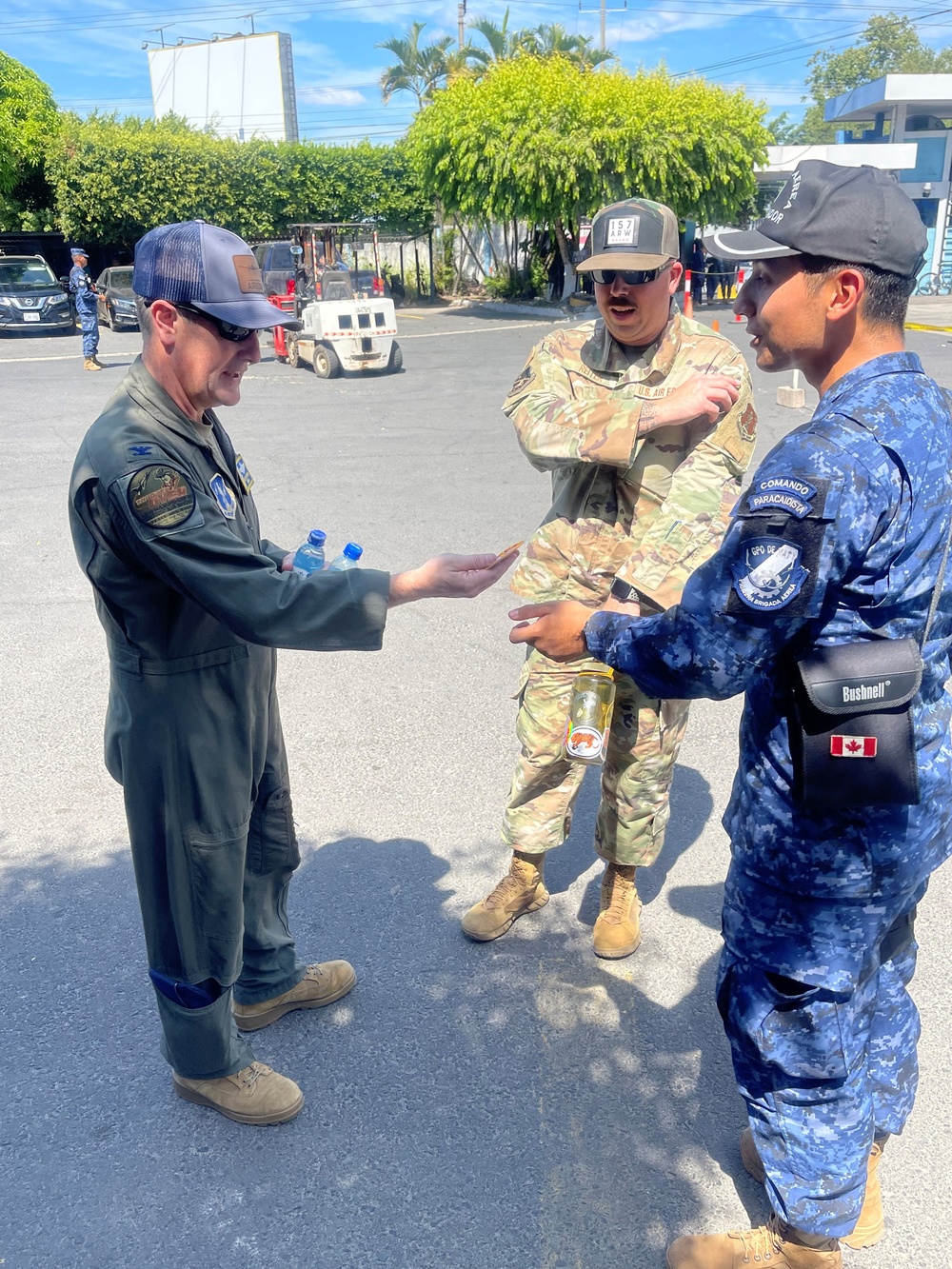 U.S. Air National Guard, El Salvador Air Force exchange patches