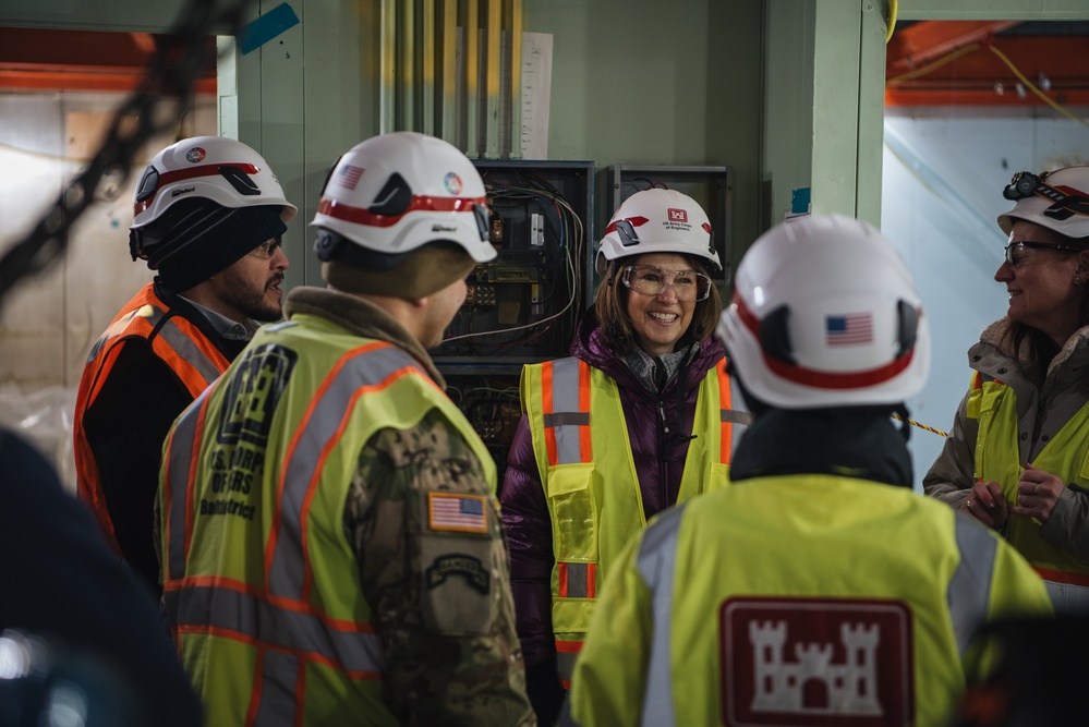 Baltimore District leadership visits site of former SM-1A nuclear power plant in Alaska