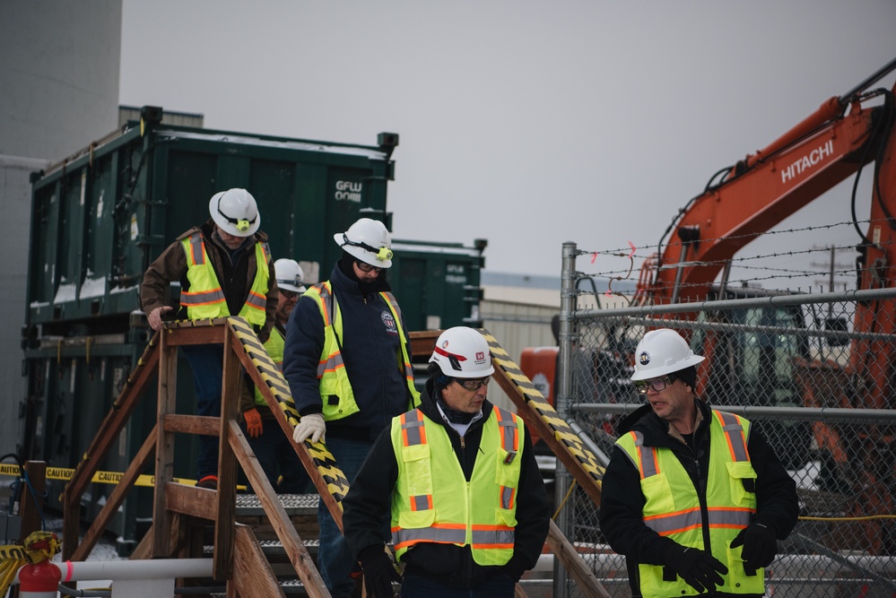 Baltimore District leadership visits site of former SM-1A nuclear power plant in Alaska