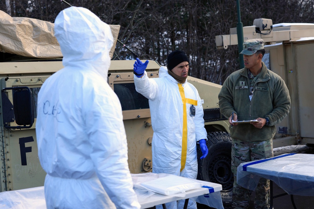 Units train for nuclear forensics missions during Exercise Prominent Hunt in New York