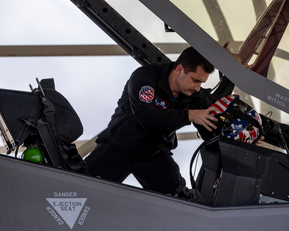 F-35A Demonstration Team Pilot is Recertified