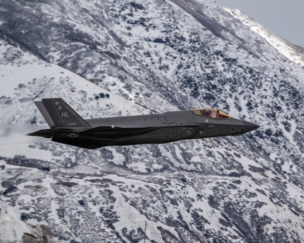 F-35A Demonstration Team Pilot is Recertified