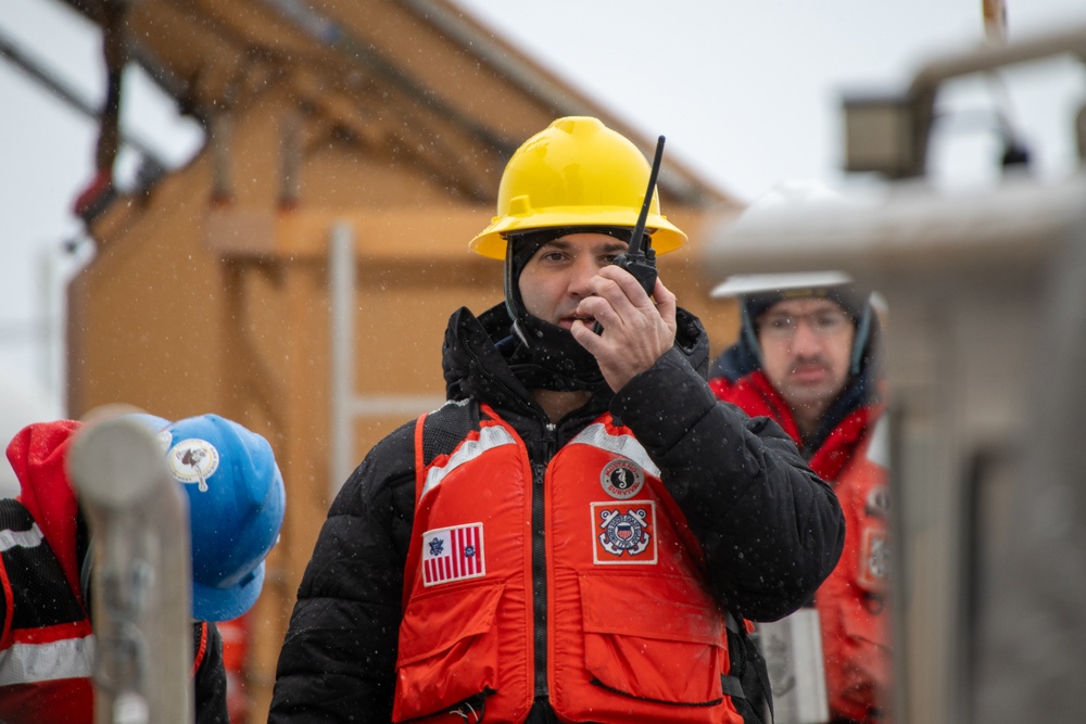 USCGC Polar Star (WAGB 10) conducts operations in McMurdo Sound during Operation Deep Freeze