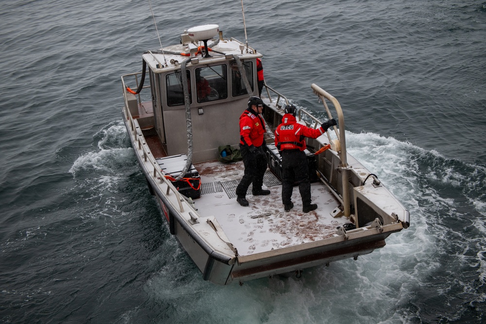 USCGC Polar Star (WAGB 10) conducts operations in McMurdo Sound during Operation Deep Freeze