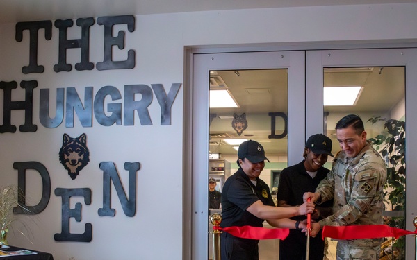 4ID Fort Carson Wolf Ivy DFAC Kiosk Grand Opening 2025