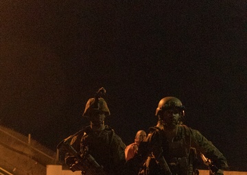 BLT 2/4 conducts a Night Raid