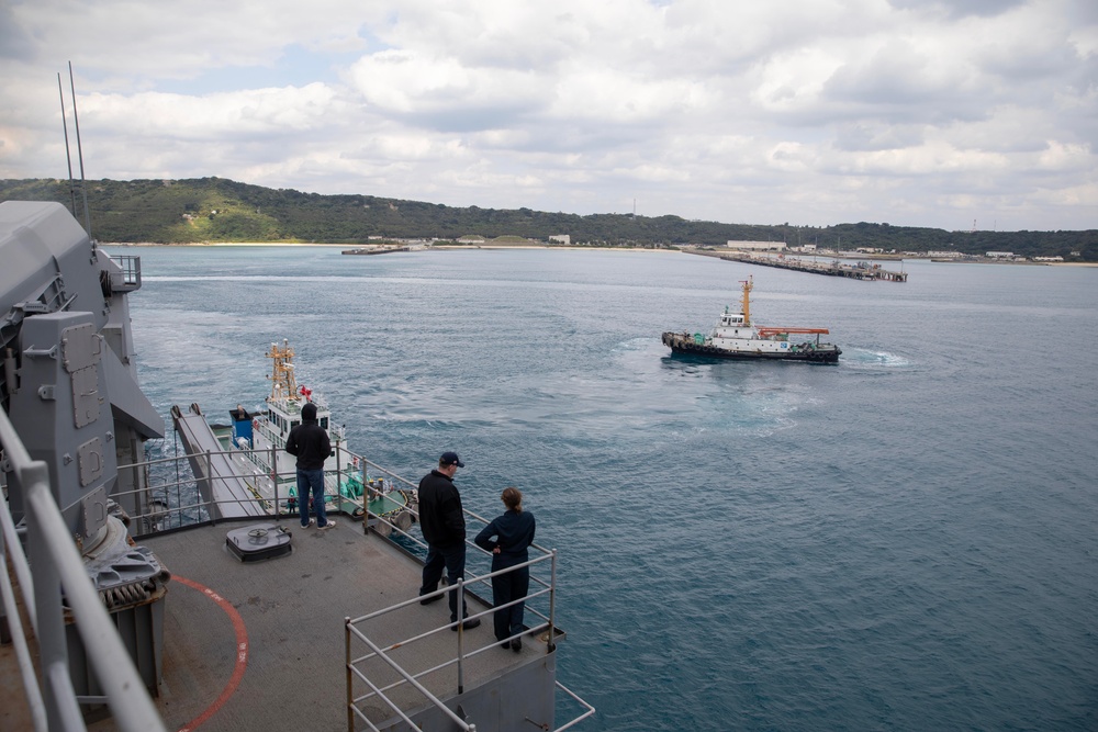 USS Rushmore departs Okinawa, Japan