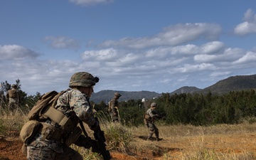 12th MLR Marines Execute a Fire and Movement Range