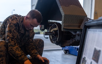 7th Comm. Bn. | Vehicle Maintenance