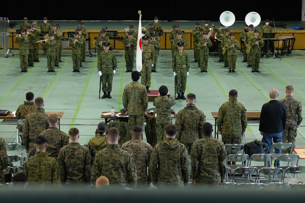 III MEF, JGSDF bands together for music festival