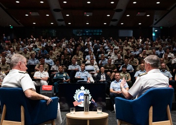 USINDOPACOM Commander Travels to Australia