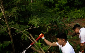 MAG-12 volunteers in Guam