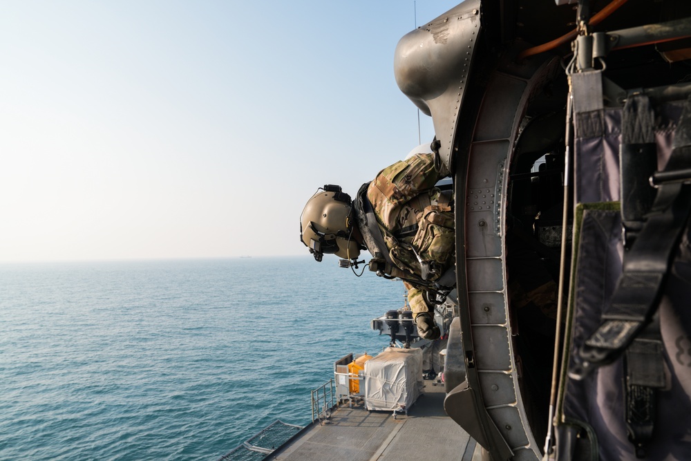 2nd Combat Aviation Brigade conducts Deck Landing Qualification