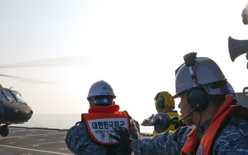 2nd Combat Aviation Brigade conducts Deck Landing Qualification