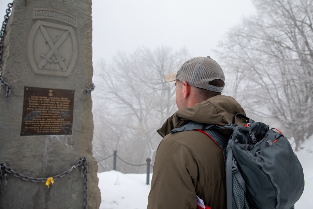 10th Mountain Division (LI) Soldiers Climb Mount Belvedere