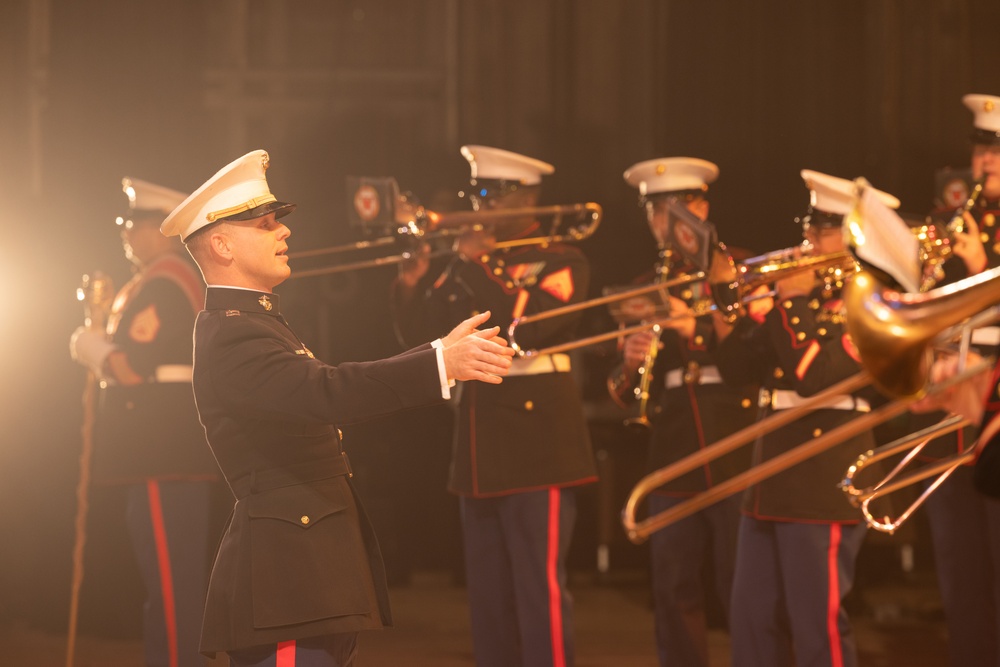 III MEF, JGSDF bands together for music festival