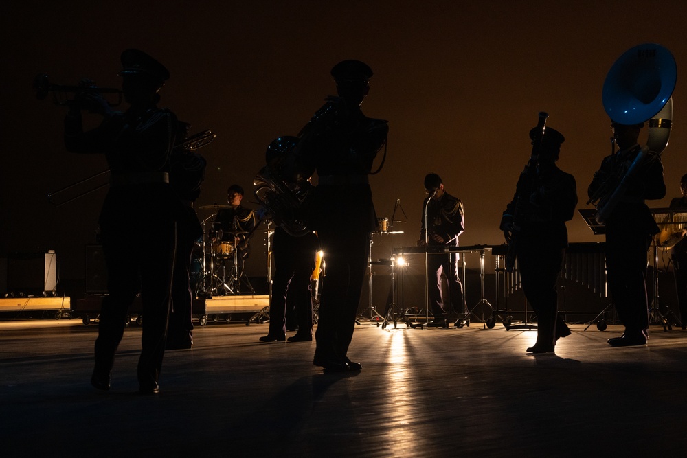 III MEF, JGSDF bands together for music festival