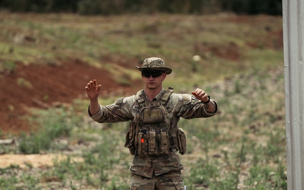 US, Kenya, British conduct prisoner of war training during Justified Accord